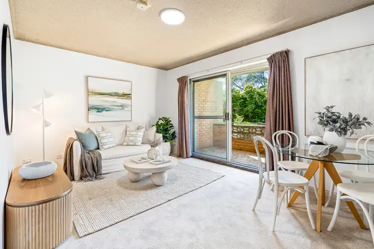 7/8 Westminster Avenue