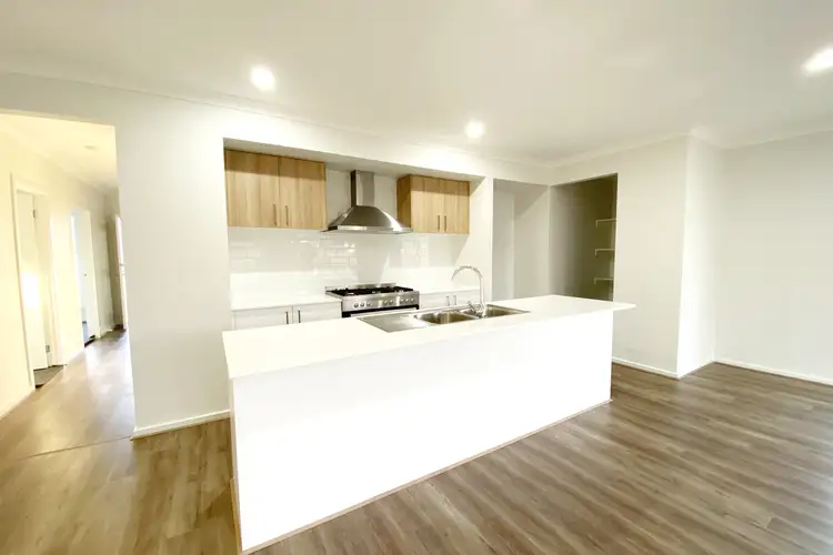 Fourth view of Homely house listing, 39 Staghorn Way, Drouin VIC 3818