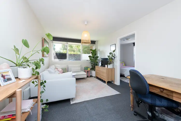 2/37 Somerville Road