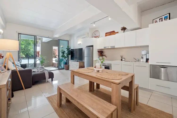 1/12 Queen Street