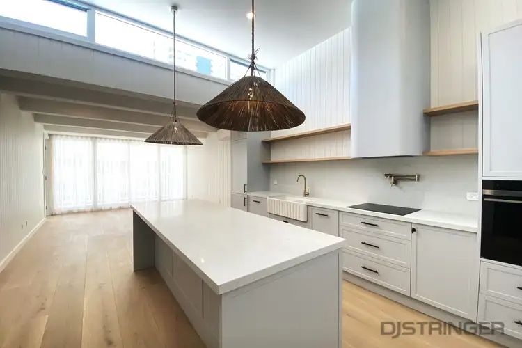 2/66-70 Griffith Street