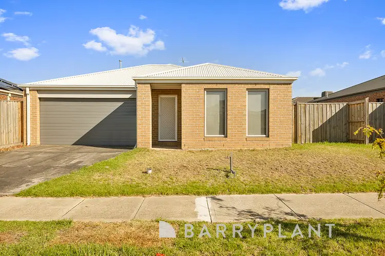3 Long Forest Avenue