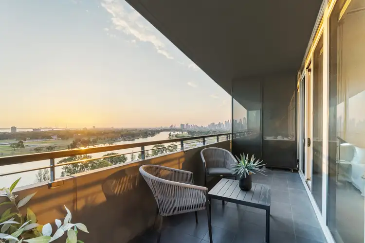 1203/74 Queens Road