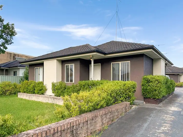 1/52 Sydney Street
