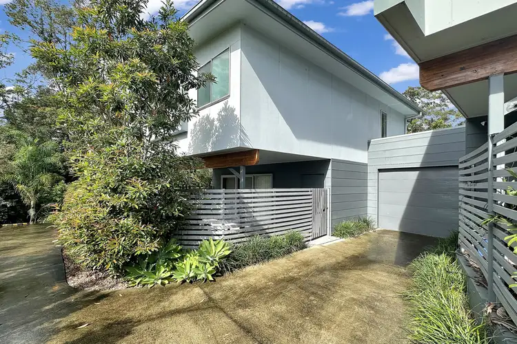5/3 Burke Street
