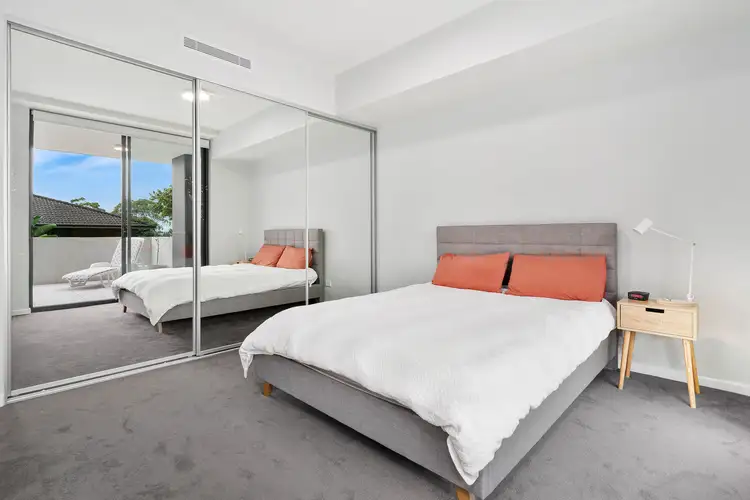 Second view of Homely unit listing, 4/31 The Grand Parade, Sutherland NSW 2232