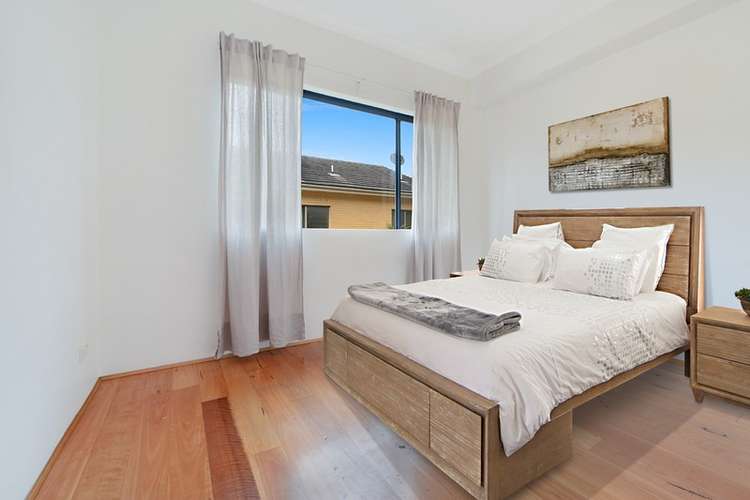 Fourth view of Homely apartment listing, 13/66 Beach Road, Bondi Beach NSW 2026