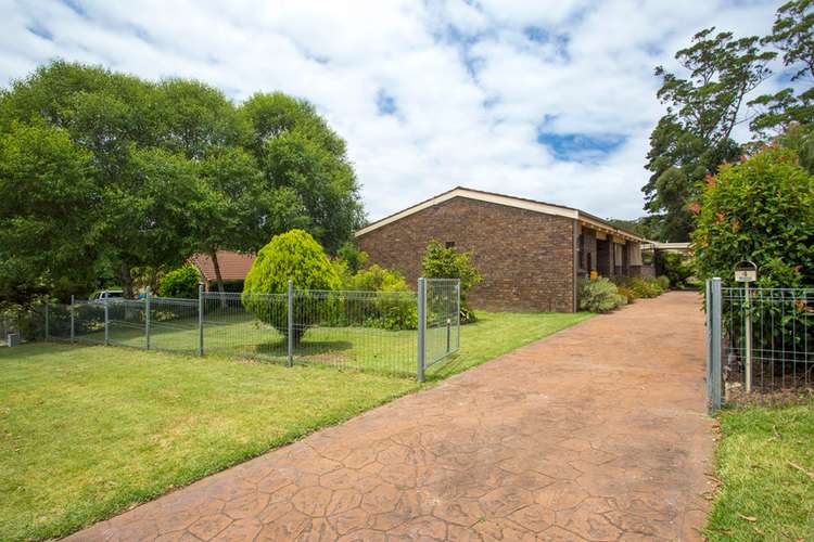Second view of Homely house listing, 4 Parkland Drive, Kings Point NSW 2539