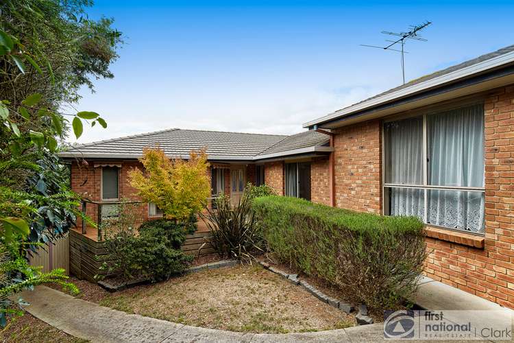 Main view of Homely house listing, 5 Alder Place, Warragul VIC 3820