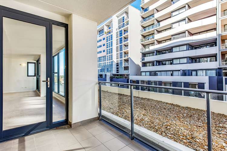 Fifth view of Homely apartment listing, 1005/38 Atchison Street, St Leonards NSW 2065