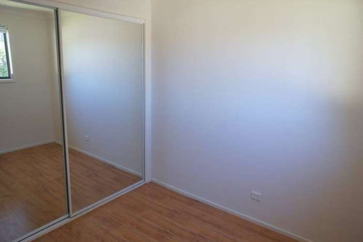 Third view of Homely unit listing, 8a Worcester Road, Cambridge Park NSW 2747