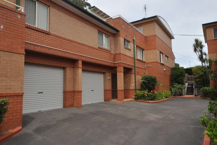 Third view of Homely townhouse listing, 5/5-7 Broadwater Street, Point Clare NSW 2250