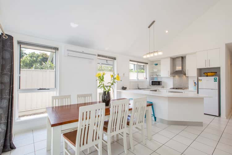 Sixth view of Homely townhouse listing, 33 Kurrajong Crescent, Albury NSW 2640