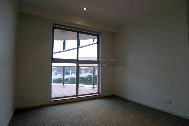 Fifth view of Homely apartment listing, Level 18/28 Harbour Street, Sydney NSW 2000