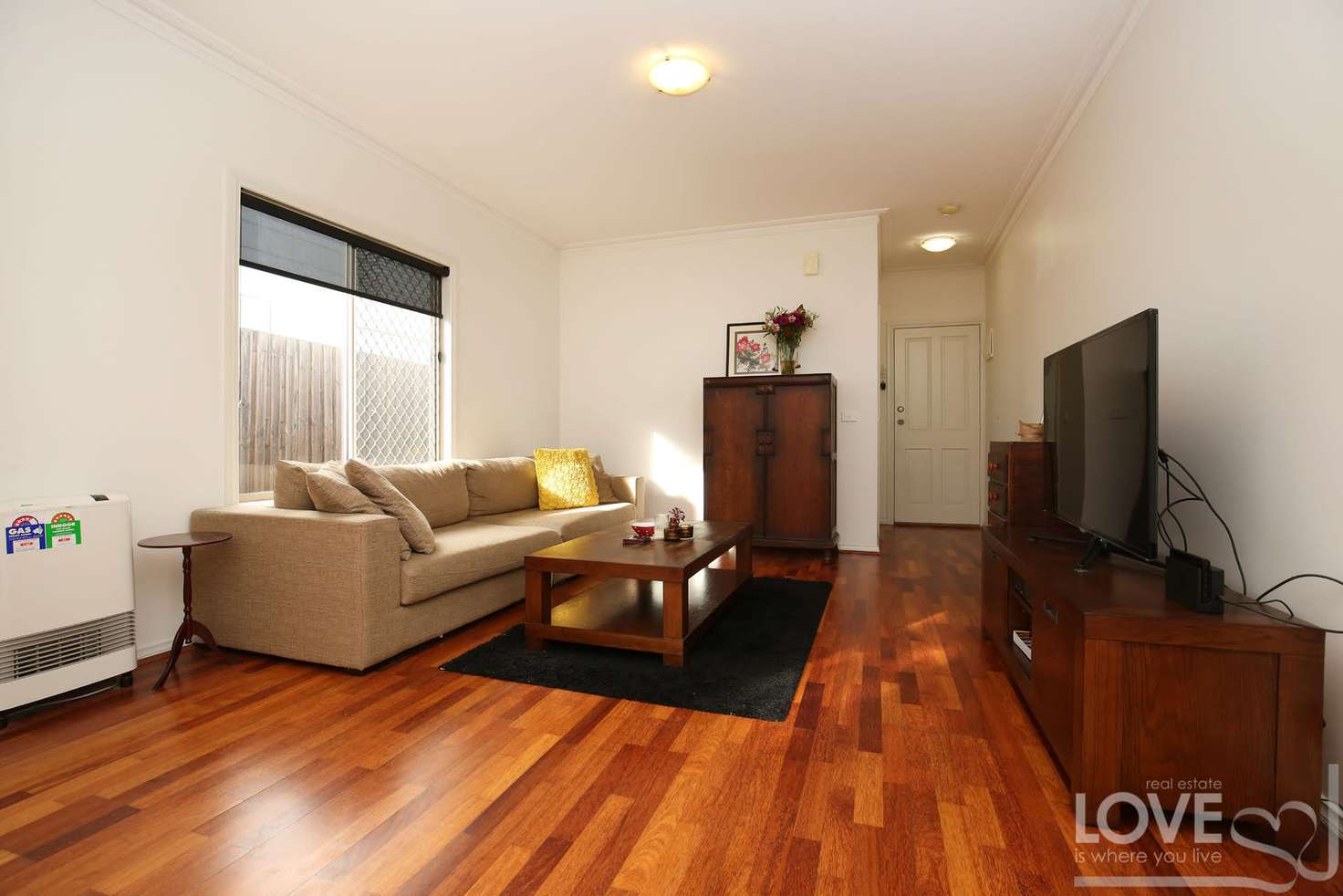 Main view of Homely unit listing, 6/42 McComas Street, Reservoir VIC 3073