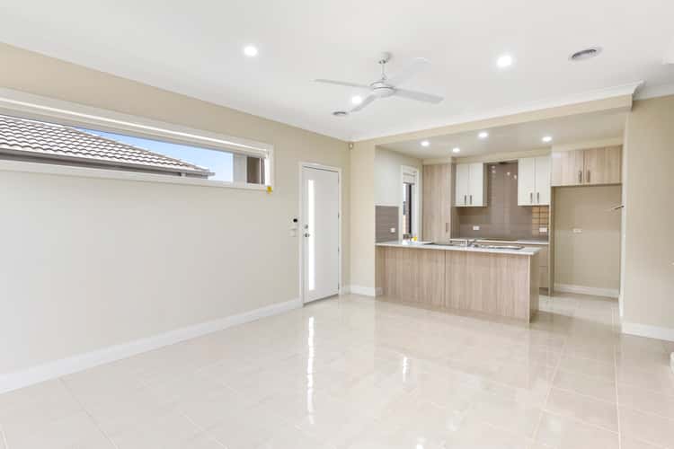 Third view of Homely unit listing, 6/25 College Square, Bacchus Marsh VIC 3340