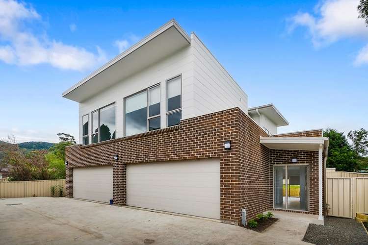 Main view of Homely townhouse listing, 2/32 Brian Street, Balgownie NSW 2519