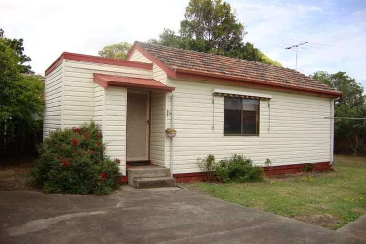 Main view of Homely unit listing, 2/3 Jessie Street, Oak Park VIC 3046