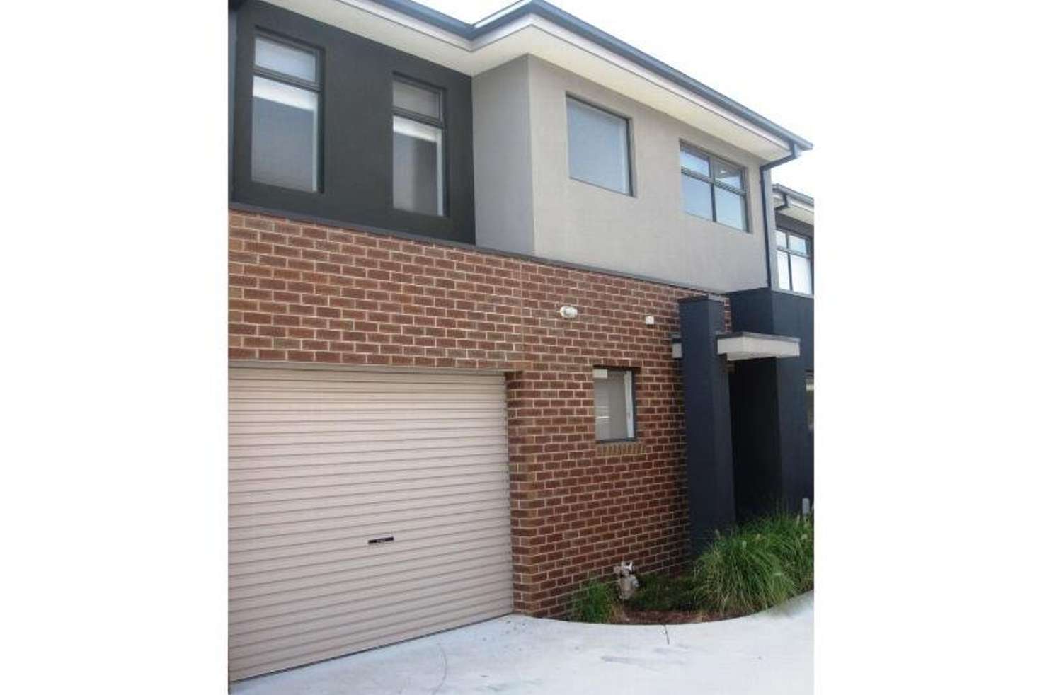 Main view of Homely townhouse listing, 2/3-5 Broughton Avenue, Reservoir VIC 3073