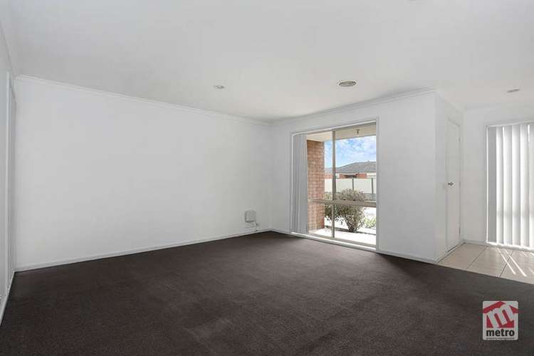 Third view of Homely house listing, 5 Breamlea Way, Cranbourne West VIC 3977