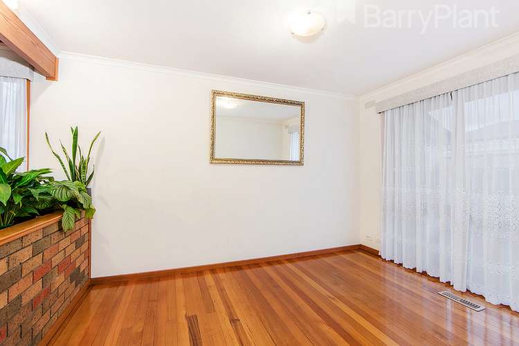 Fifth view of Homely house listing, 4 Windbreak Court, Albanvale VIC 3021