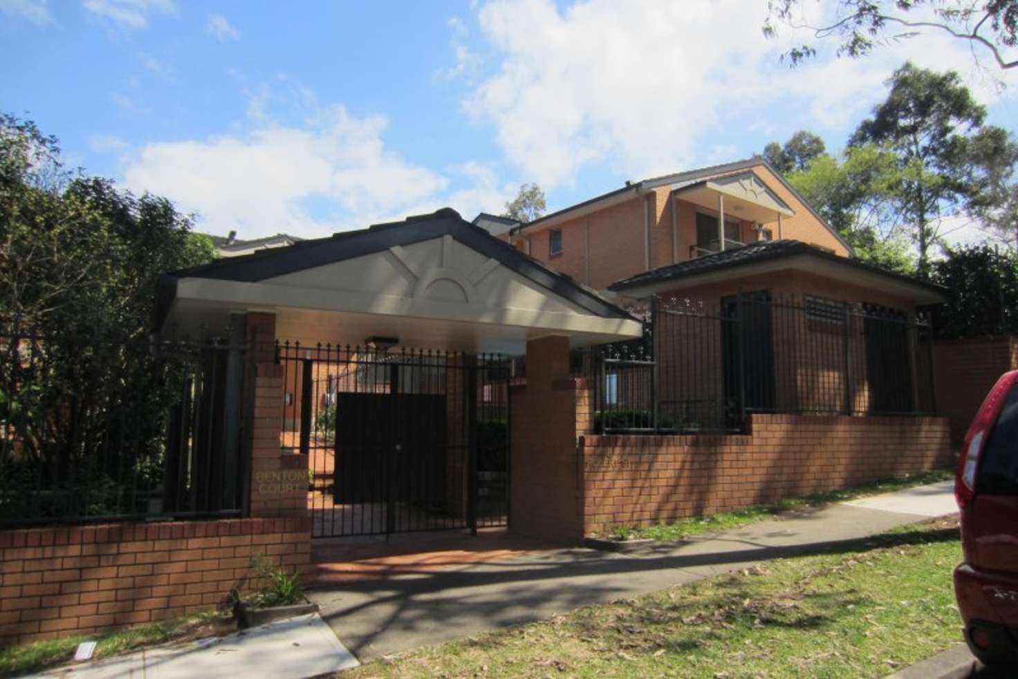 Main view of Homely townhouse listing, 5/8 Robert Street, Artarmon NSW 2064