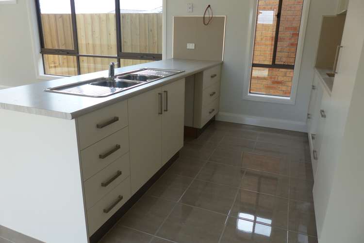Fourth view of Homely unit listing, 5/25 College Square, Bacchus Marsh VIC 3340