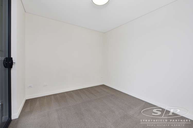 Third view of Homely apartment listing, 18/51-53 Loftus Crescent, Homebush NSW 2140