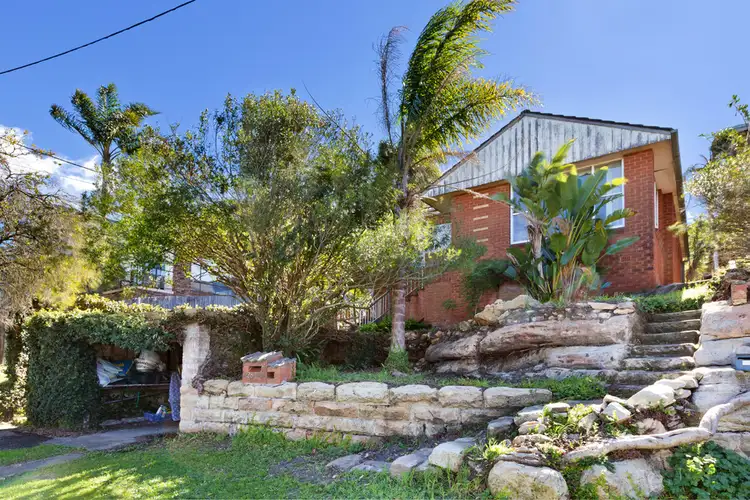 28 Bellevue Parade, North Curl Curl NSW 2099