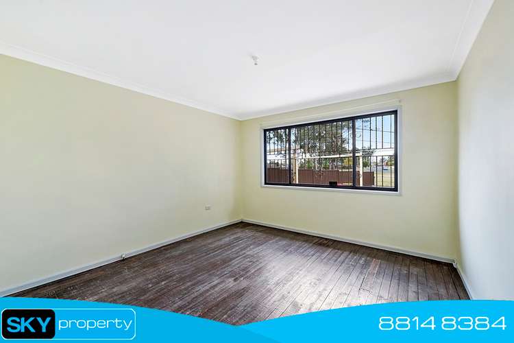 Fourth view of Homely house listing, 4 Beelong Street, Dharruk NSW 2770