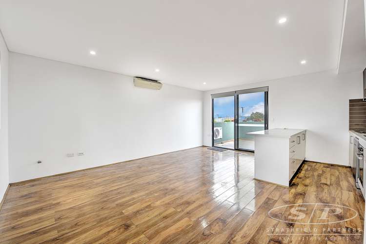 Second view of Homely apartment listing, 19/6 Station Street, Homebush NSW 2140