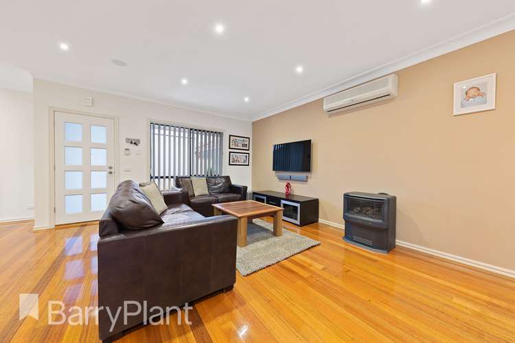 Third view of Homely townhouse listing, 2/170 William Street, St Albans VIC 3021
