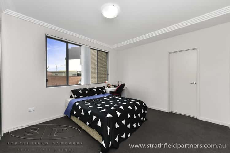 Fourth view of Homely apartment listing, 8/2-4 Belinda Place, Mays Hill NSW 2145