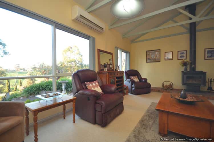 Third view of Homely house listing, 14 The Boulevarde, Bairnsdale VIC 3875