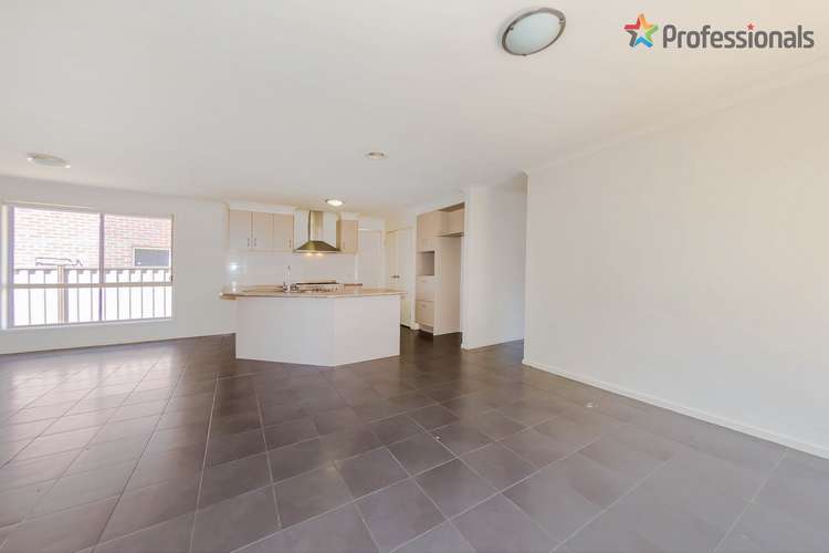 Fifth view of Homely house listing, 5 Blaxland Street, Burnside Heights VIC 3023