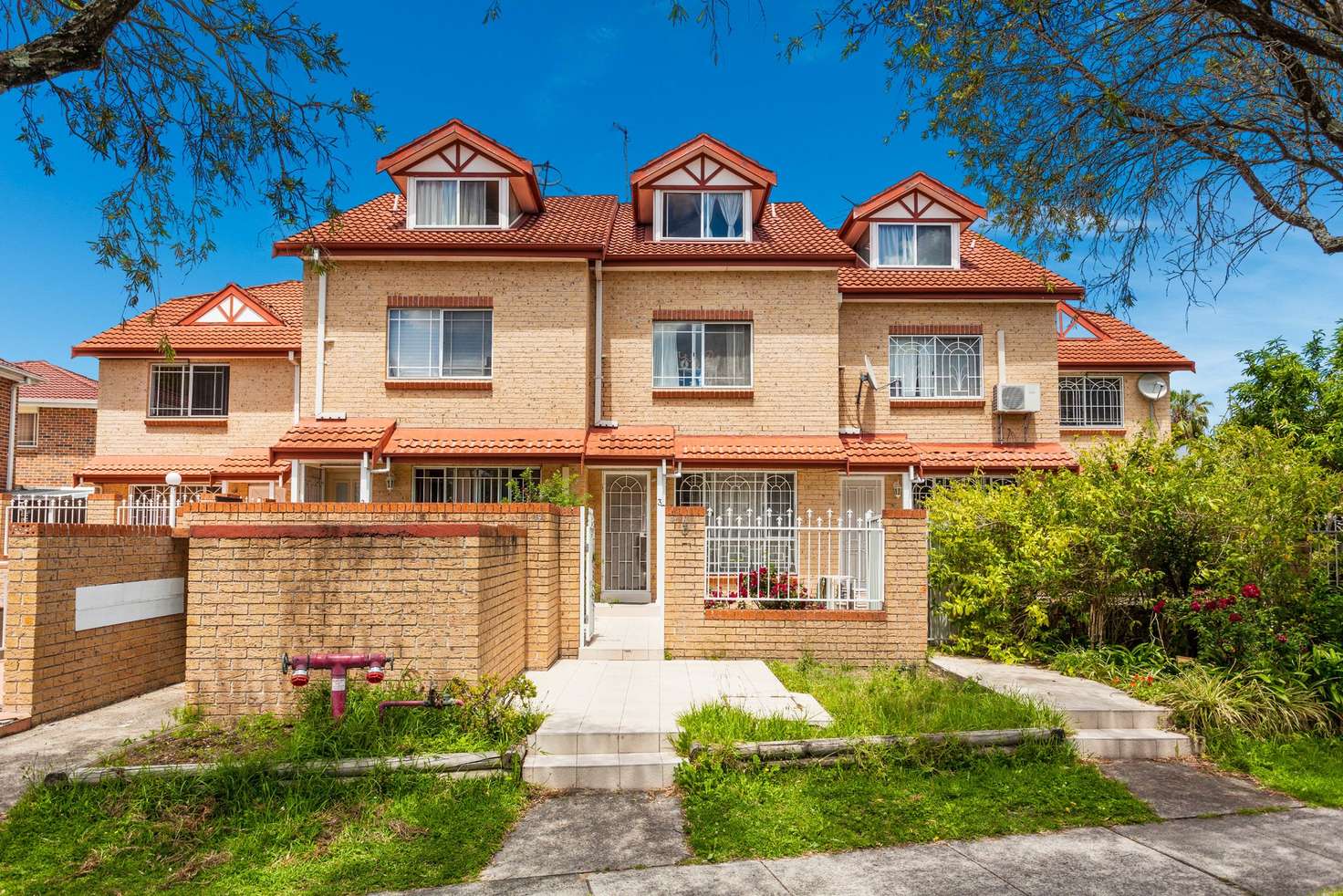 Main view of Homely townhouse listing, 9/4-6 Chelmsford Avenue, Bankstown NSW 2200