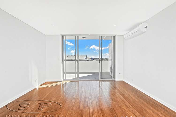 Third view of Homely apartment listing, 17/104 Clissold Parade, Campsie NSW 2194