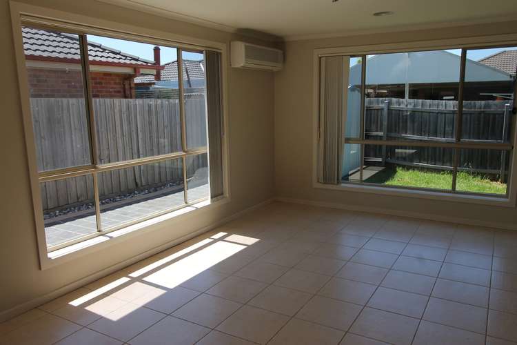 Fourth view of Homely house listing, 16 Ellendale Way, South Morang VIC 3752