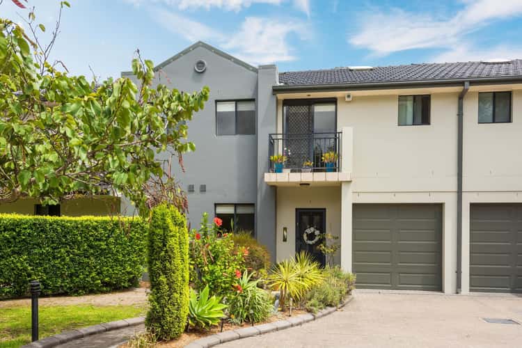 Main view of Homely townhouse listing, 2/20 Melrose Avenue, Sylvania NSW 2224