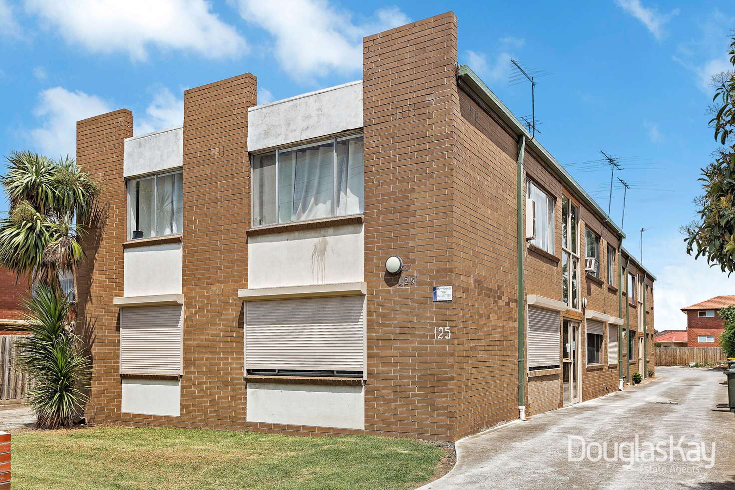 Main view of Homely apartment listing, 6/125 Anderson Road, Sunshine VIC 3020