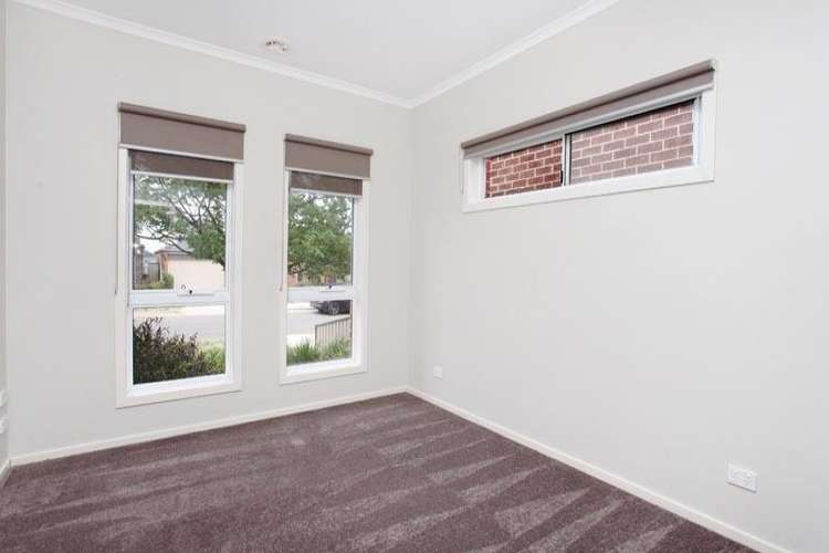 Fourth view of Homely house listing, 8 Wilkins Crescent, Burnside Heights VIC 3023