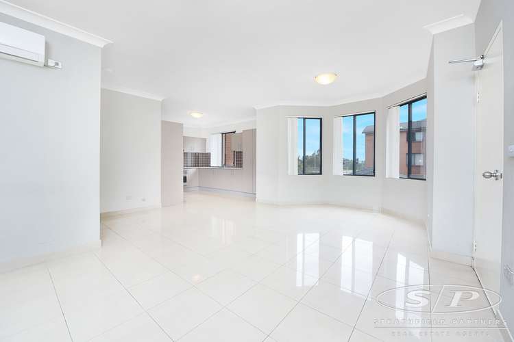 Main view of Homely unit listing, 18/10-12 Wingello Street, Guildford NSW 2161