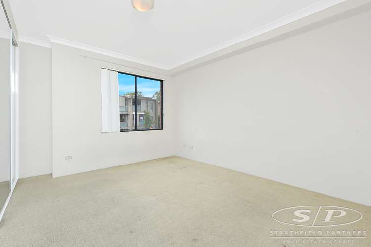 Third view of Homely unit listing, 18/10-12 Wingello Street, Guildford NSW 2161