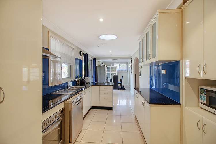 Third view of Homely house listing, 6 Caton Place, Quakers Hill NSW 2763