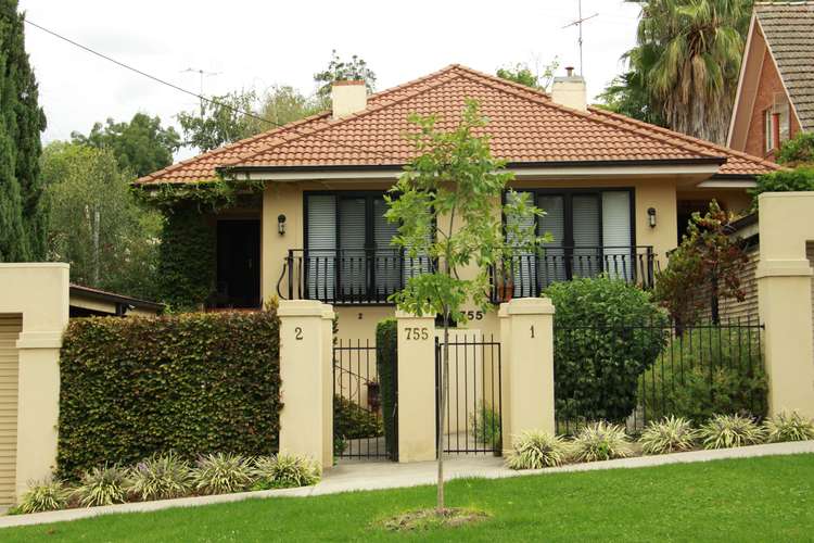 Main view of Homely townhouse listing, 2/755 Forrest Hill Avenue, Albury NSW 2640