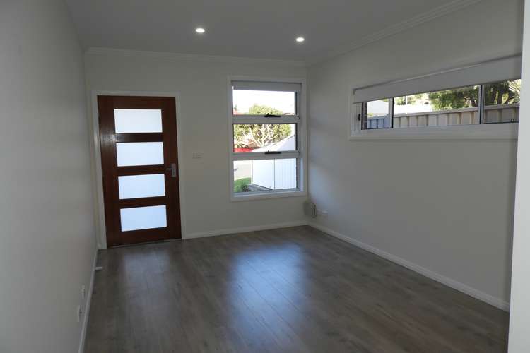 Fifth view of Homely semiDetached listing, 1/15 The Avenue, Corrimal NSW 2518