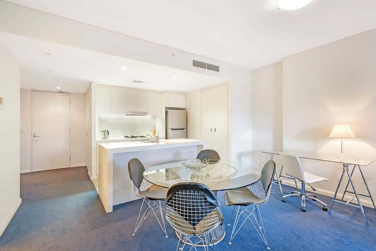 Third view of Homely apartment listing, 302/35 Shelley Street, Sydney NSW 2000