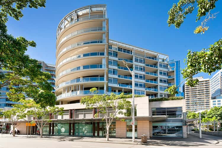 Fifth view of Homely apartment listing, 302/35 Shelley Street, Sydney NSW 2000