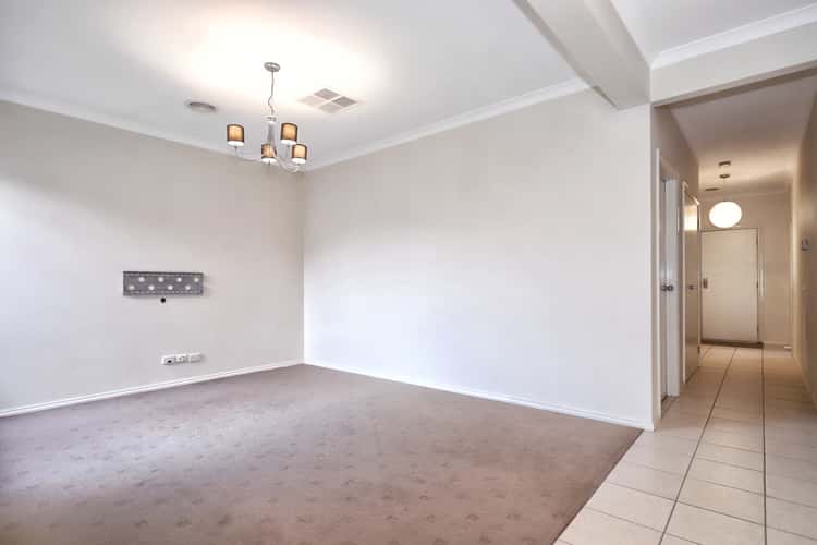 Sixth view of Homely house listing, 10 The Garlands, Craigieburn VIC 3064
