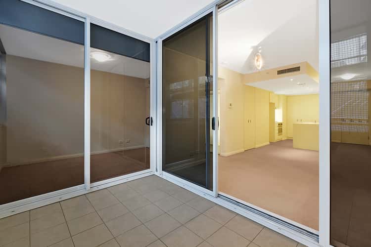 Second view of Homely apartment listing, 315/35 Shelley Street, Sydney NSW 2000